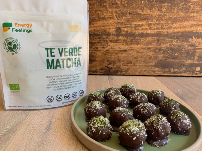 BOMBONES DE AGUACATE BOMBONES DE AGUACATE